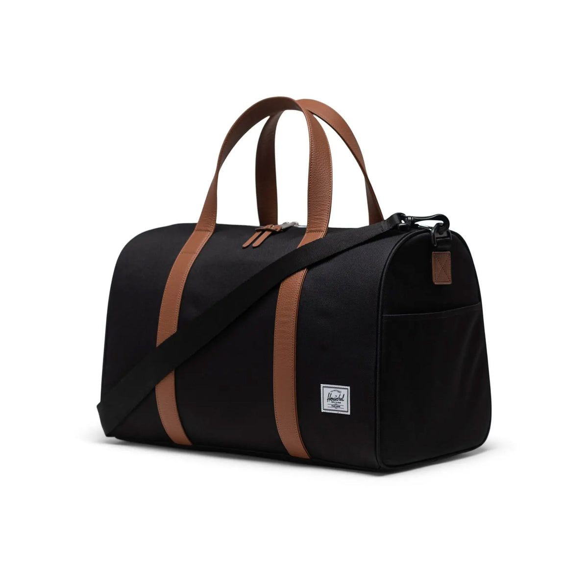 Picture of Herschel Novel Carry On Duffle 26.5L - Black